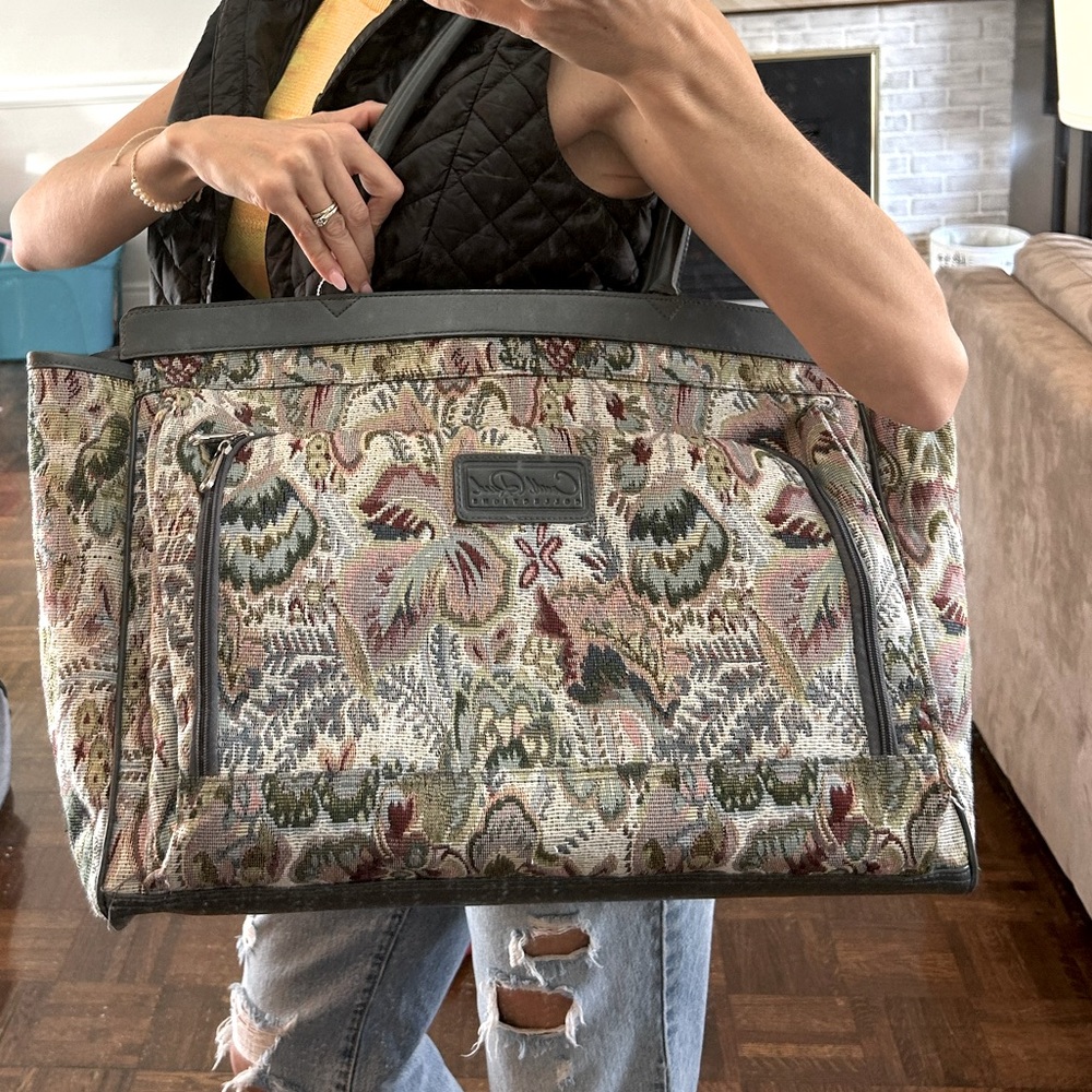 Incredible Tapestry Weekend Tote